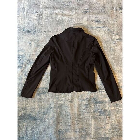 The Limited Black Princess Seam 3 Button Blazer Size Small - Picture 8 of 8